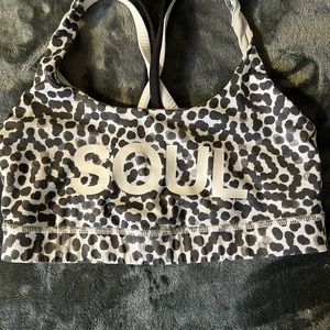Lululemon sports bra- soul cycle